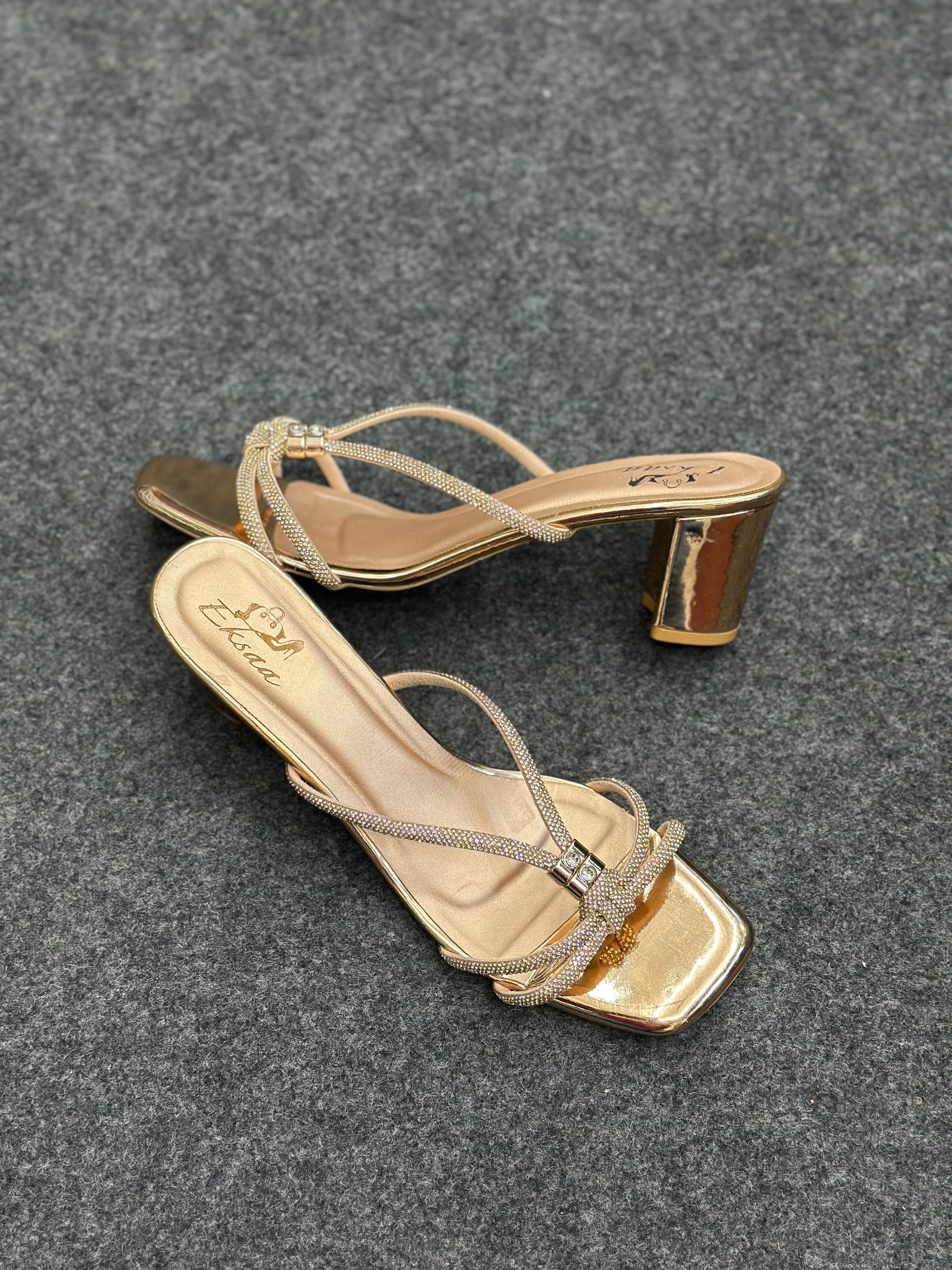 Aurelia Knot Heel